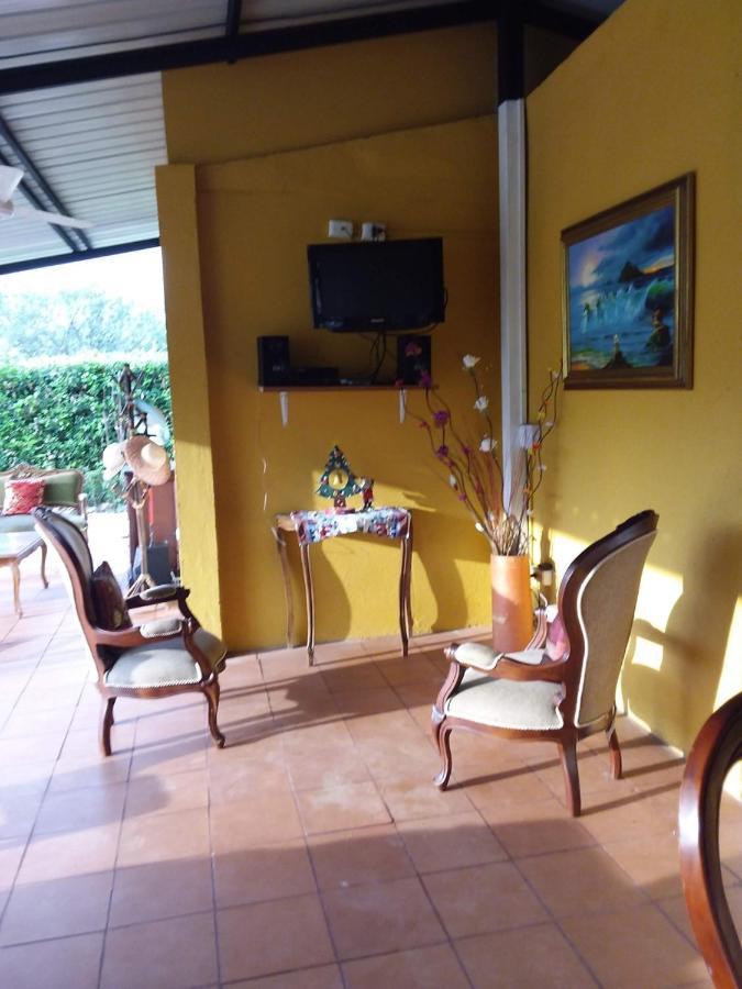 Bed and Breakfast C&H Casa Campestre El Oasis Ricaurte Girardot Экстерьер фото