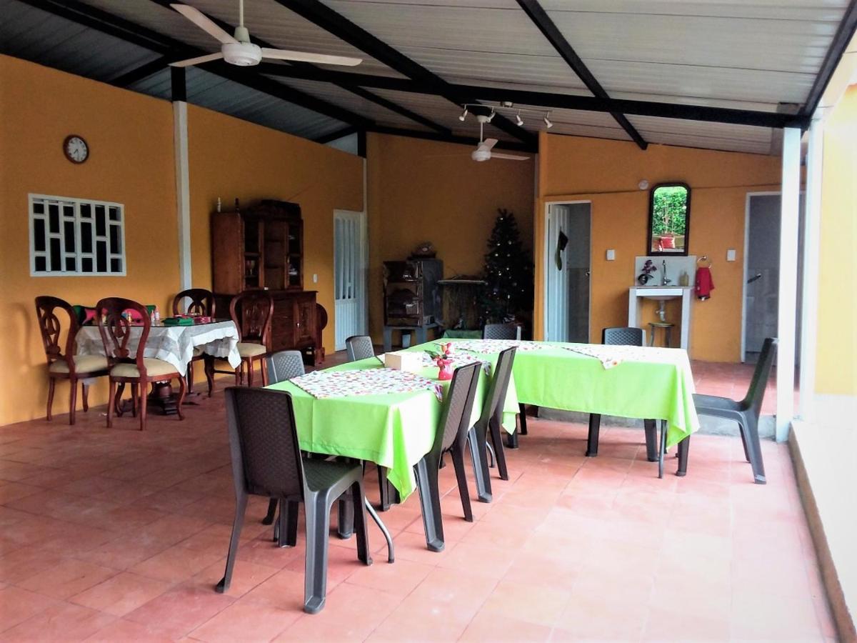 Bed and Breakfast C&H Casa Campestre El Oasis Ricaurte Girardot Экстерьер фото