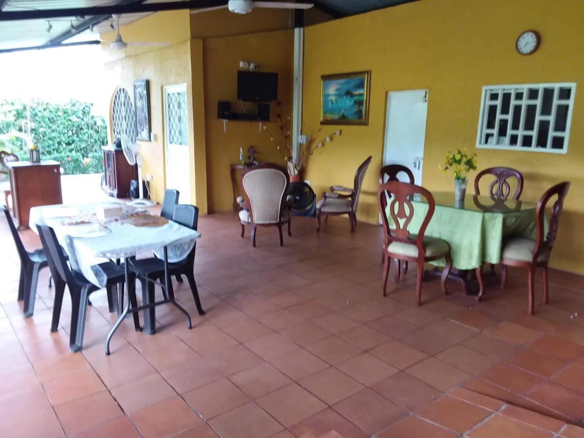 Bed and Breakfast C&H Casa Campestre El Oasis Ricaurte Girardot Экстерьер фото